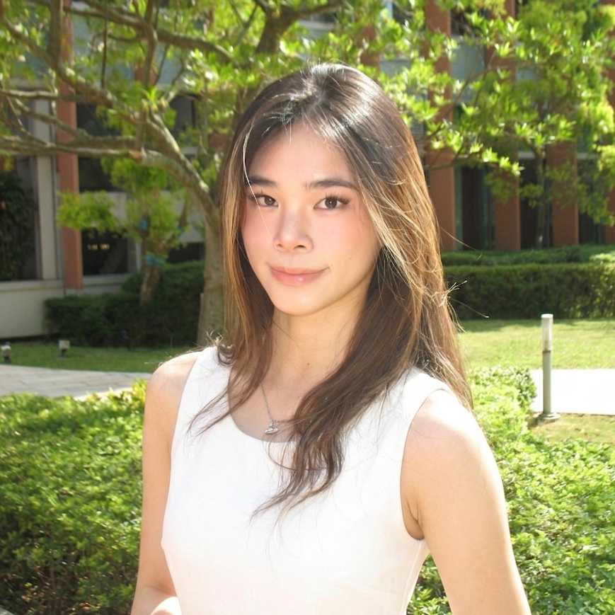 Kiri_chung_26-27_Web Ms. Kiri Chung